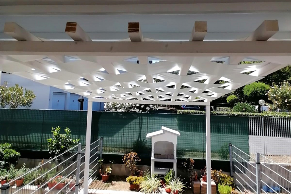 copertura strisce pvc pergola