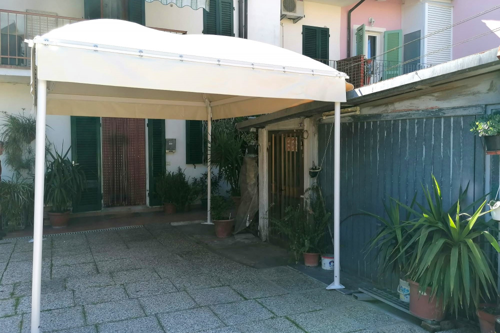 gazebo in alluminio copertura pvc