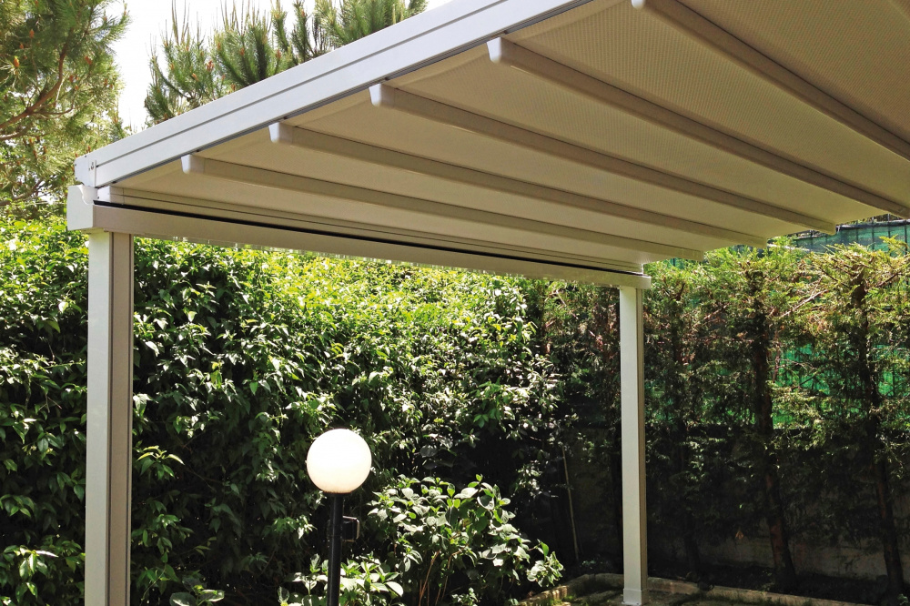 pergola addossata a muro per giardino