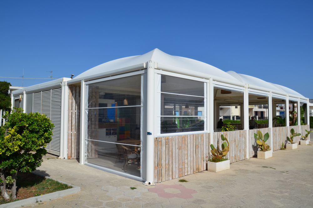 tenda a caduta verticale per ristorante